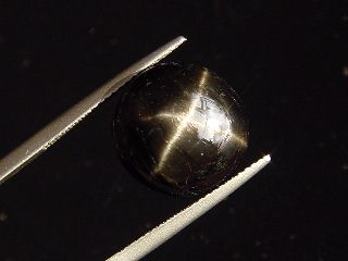 Sterndiopsid / Stern Diopsid 13,14 Ct. feiner Stern Rund