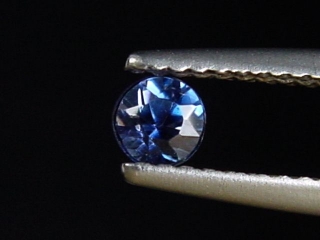 Benitoite 0,28 Ct. round faceted - San Benito Co., California, USA
