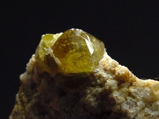 Demantoid specimen 28 mm Madag.