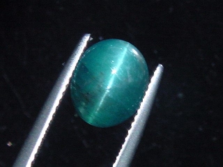 Apatit Katzenauge 3,28 Ct. seltene blaue Farbe Minas Gerais, Brasilien