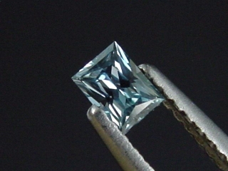 Sapphire 0,27 Ct. steel blue natural color Tanzania