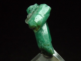 Emerald crystal twin 23,5 mm fine green - Muzo, Colombia
