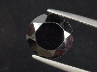 Black Spinel 5,62 Ct. round Sri Lanka