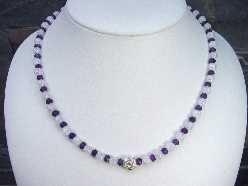 Bergkristallkette mit Amethyst 116,80 Ct. modernes Design 47 - 50 cm