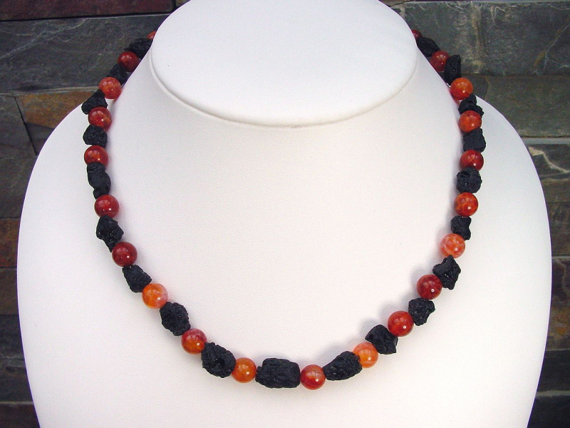 Feuerachatkette mit Tektit 174,65 Ct. moderne Feuerachat Kette 45 - 47 cm