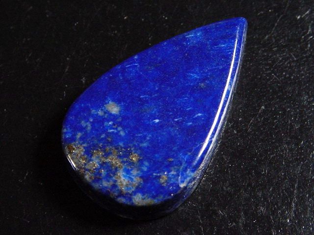 Lapislazuli 41,26 Ct. Tropfen Cabochon 33 x 19 mm