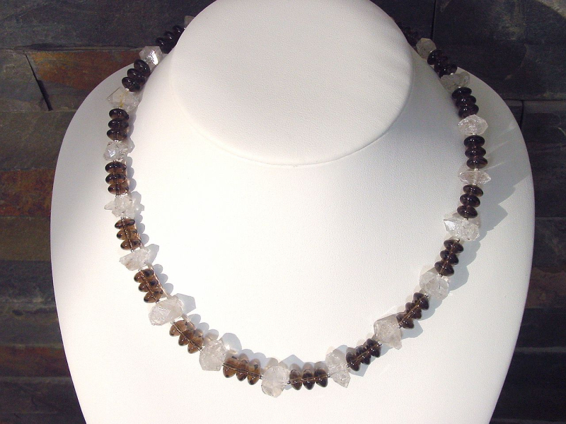 Smokey Quartz necklace with Quartz crystals 237,50 Ct.