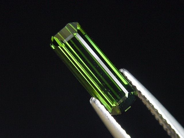 Verdelite / green Tourmaline 1,65 Ct. octagon Brazil