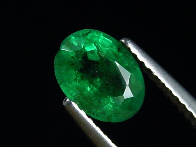 Emerald 1,14 Ct. fine green oval