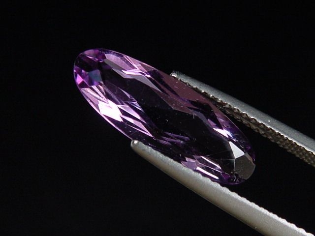 Amethyst 2,83 Ct. Oval 18 x 6,5 mm Brasilien