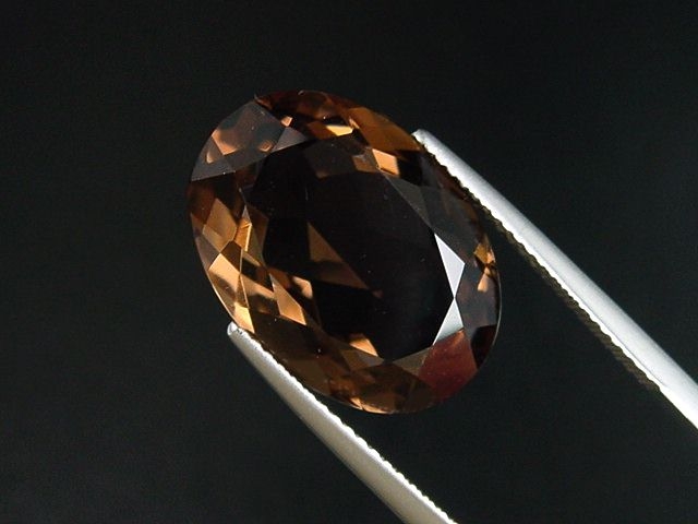 Smokey Quartz 10,97 Ct. oval Brazil