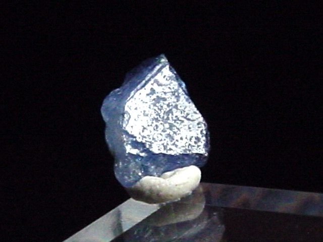 Benitoit Kristall 5,5 mm - San Benito Co., Kalifornien, USA