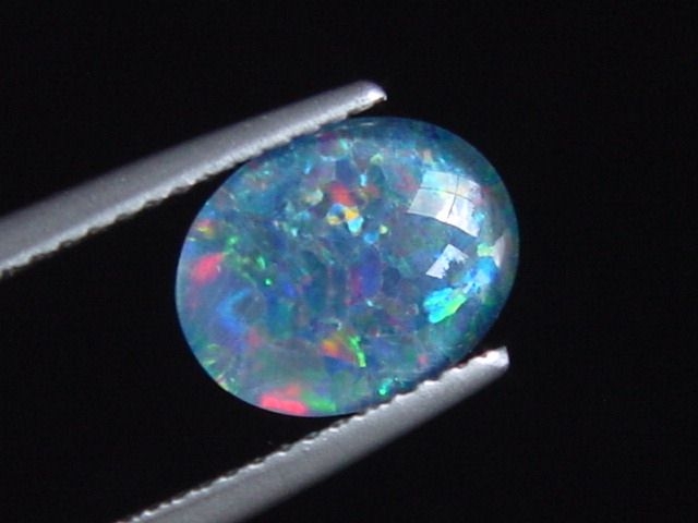Opal 10 x 8 mm oval cabochon triplet - Australia
