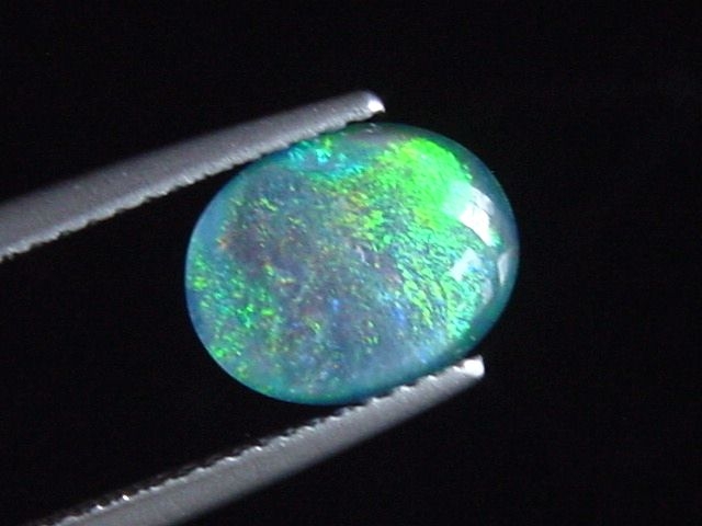 Opal 10 x 8 mm oval cabochon triplet - Australia