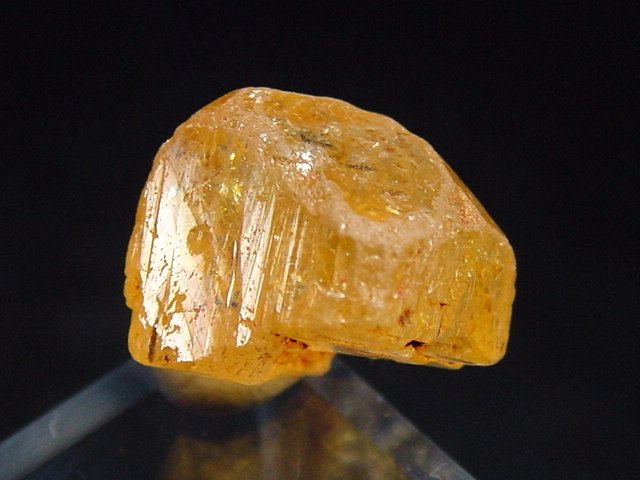 Imperial Topaz crystal 15 mm Brazil