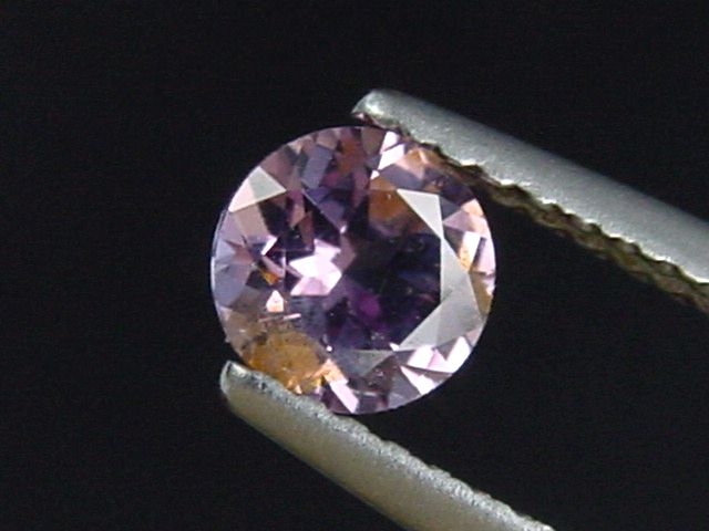 Spinell 0,56 Ct. Rund 5 mm Sri Lanka