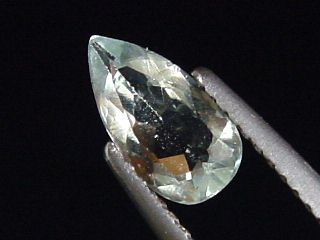 Montebrasite 0,79 Ct. pear - Minas Gerais, Brazil