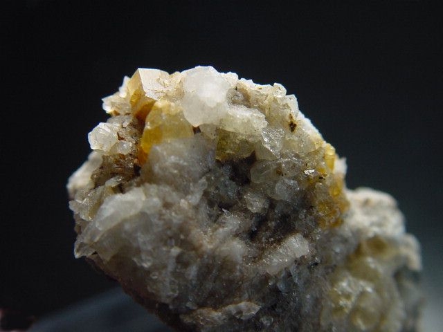 Topaz specimen 40 mm - Schneckenstein, Saxony, Germany