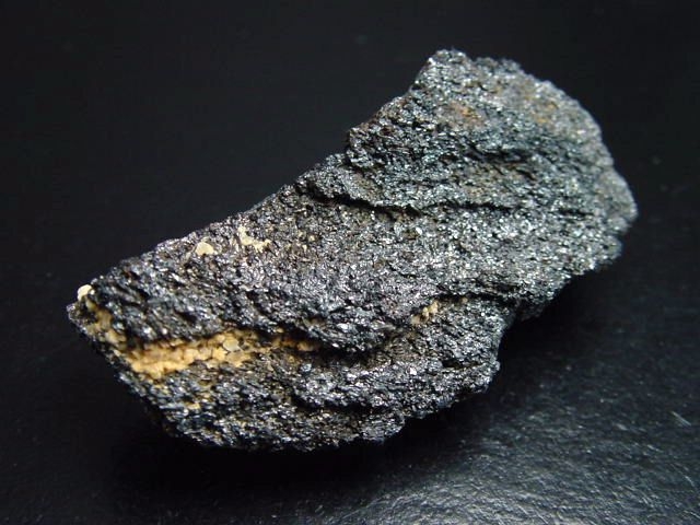 Ludwigite specimen 59 mm - Twin Lakes, Fresno Co., California, USA