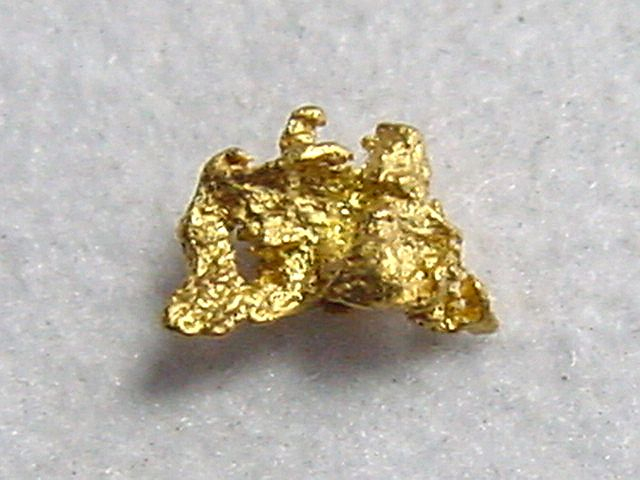 Gold nugget 4 mm - Palsinoja, Lappia, Finland