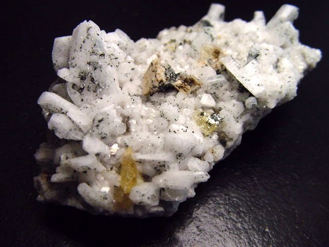 Titanite / Sphene on Albite specimen 61 mm - Großer Geiger, Salzburg, Austria