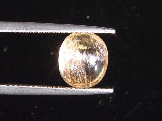 Topaz cat's eye 4,03 Ct. rare - untreated natural color