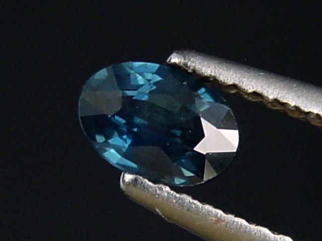 Blue Sapphire 0,55 Ct. oval Australia