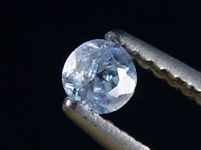 Benitoit 0,22 Ct. Rund geschliffen - San Benito Co., Kalifornien, USA