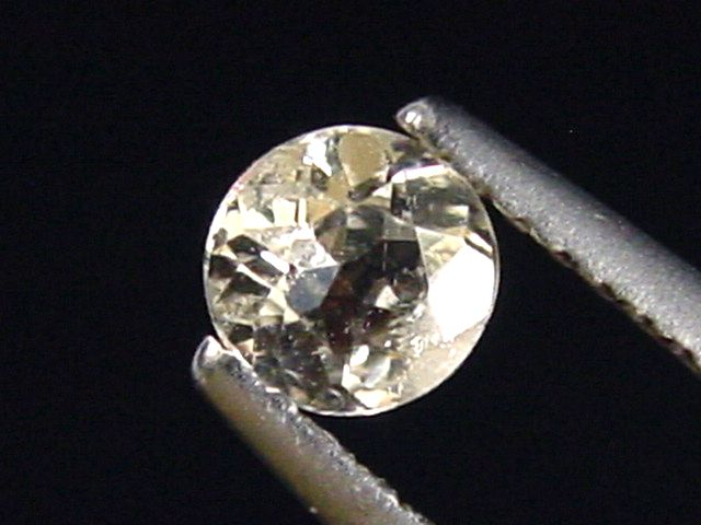 Topaz 0,37 Ct. faceted - Schneckenstein, Germany
