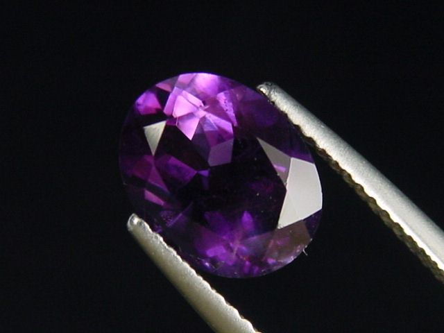 Amethyst 2,35 Ct. oval Brazil