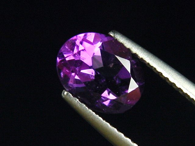 Amethyst 1,76 Ct. Oval 9 x 7 mm Brasilien