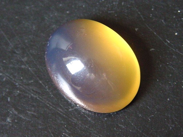 Blauer Bernstein 9,62 Ct. - 20 mm Oval Cabochon Dom. Rep.