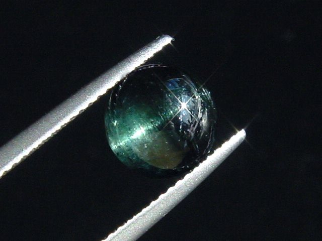 Indigolith Turmalin Katzenauge 3,07 Ct. Rund Cabochon Brasilien