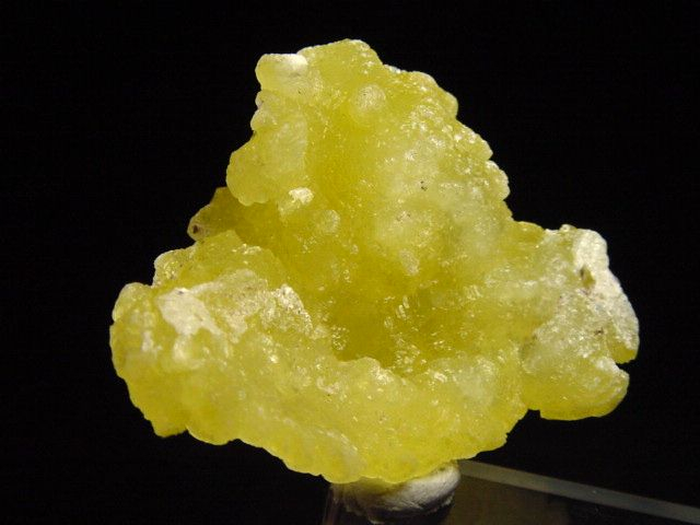 Brucite crystal 41 mm intense color - Kharan, Pak.