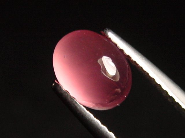 Rhodochrosit 2,17 Ct. Oval Cabochon - Kuruman, Südafrika