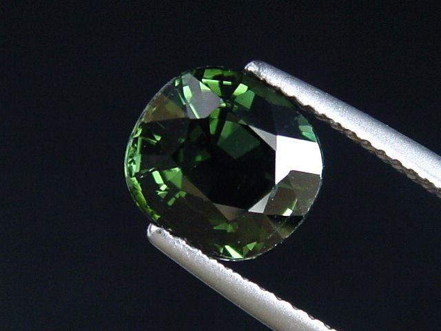Verdelite / green Tourmaline 2,72 Ct. oval Brazil