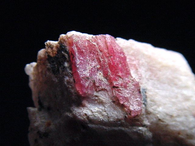 Pezzottait Stufe 21 mm selten - Ambavalosa, Madag.