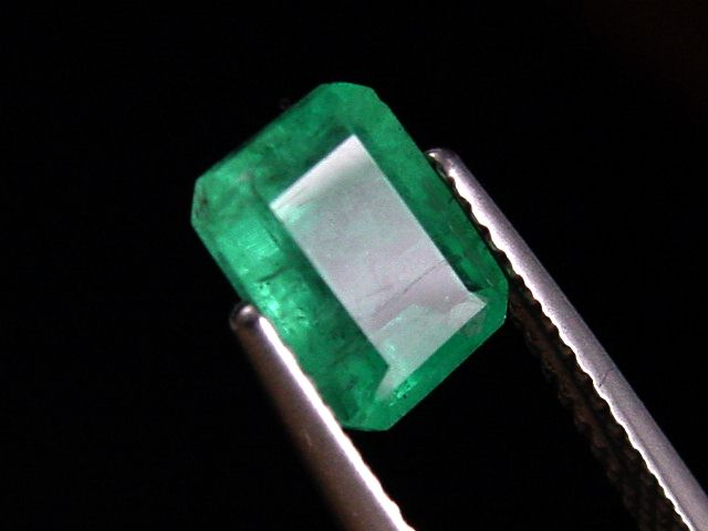 Smaragd 1,70 Ct. feines Grün 7,5 x 5,5 mm Oktagon Kolumbien