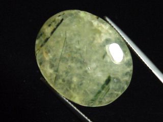 Prehnite with Rutile needles 30,80 Ct. Australia