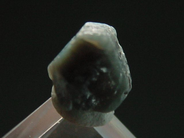 Alexandrit Kristall 5,5 mm mit Farbwechsel Tansania