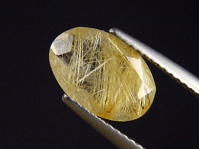 Rutile Quartz 1,60 Ct. faceted Brazil