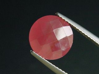 Rhodonit 4,53 Ct. Rund facettiert - Minas Gerais, Brasilien