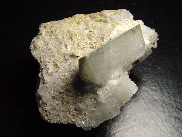 Adular specimen 55 mm - Petit Mont Blanc, Italy