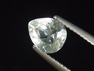 Montebrasite 1,03 Ct. pear - Minas Gerais, Brazil