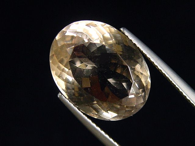 Smokey Quartz 12,63 Ct. precision cut - Galenstock, Switzerland