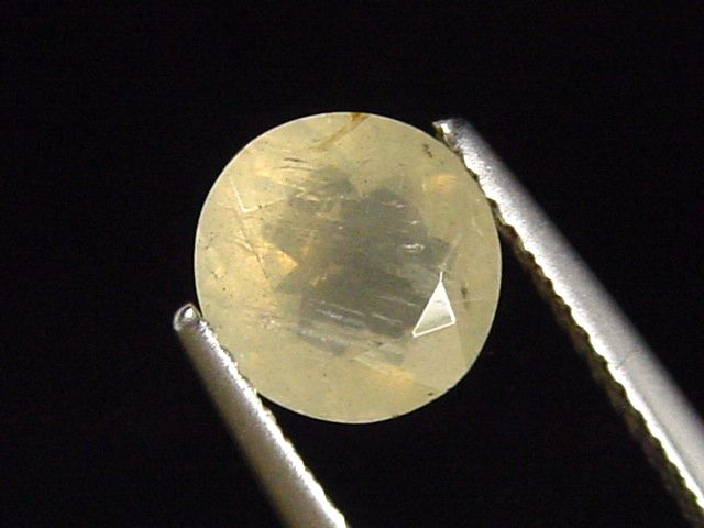 Leucite 1,28 Ct. round faceted - Vesuv, Naples, Italy