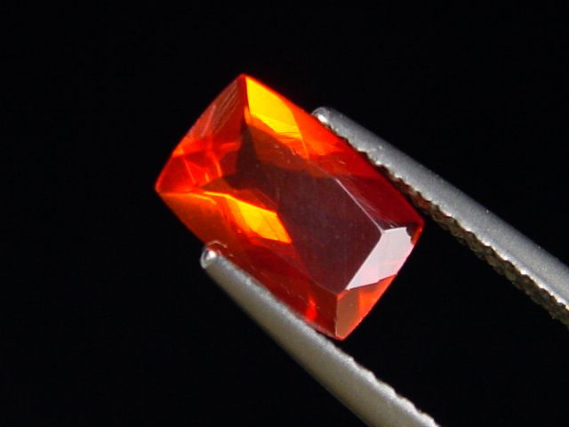 Fire Opal 0,96 Ct. Mexico
