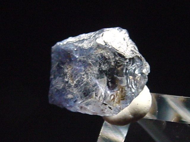 Benitoite crystal 6,5 mm - San Benito Co., California, USA