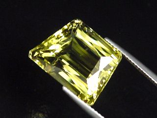 Lemon Citrin 16,26 Ct. - 17 x 13 mm Sammlerschliff - Brasilien