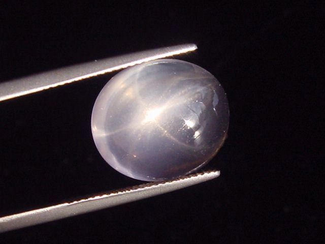 Star Rose Quartz 12,47 Ct. cabochon cut
